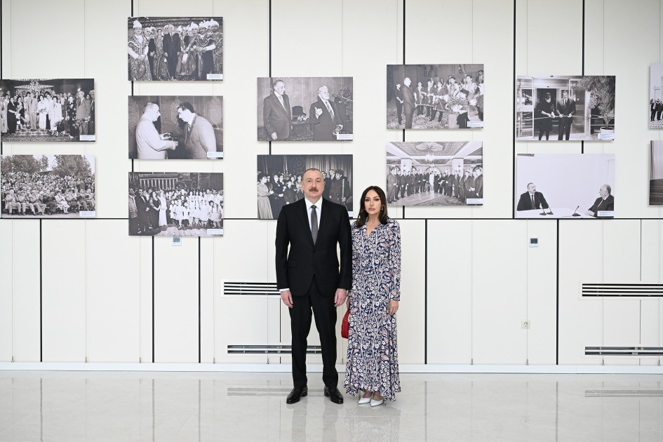 Prezident İlham Əliyev və birinci xanım Mehriban Əliyeva Ağdam Muğam Mərkəzinin açılışında iştirak ediblər -Fotoqaleri