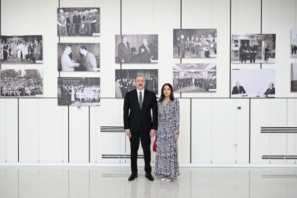 Prezident İlham Əliyev və birinci xanım Mehriban Əliyeva Ağdam Muğam Mərkəzinin açılışında iştirak ediblər -Fotoqaleri